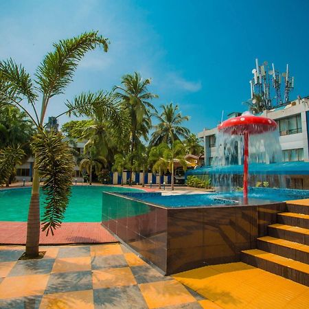 Silver Sands Beach Resort Колва Екстериор снимка