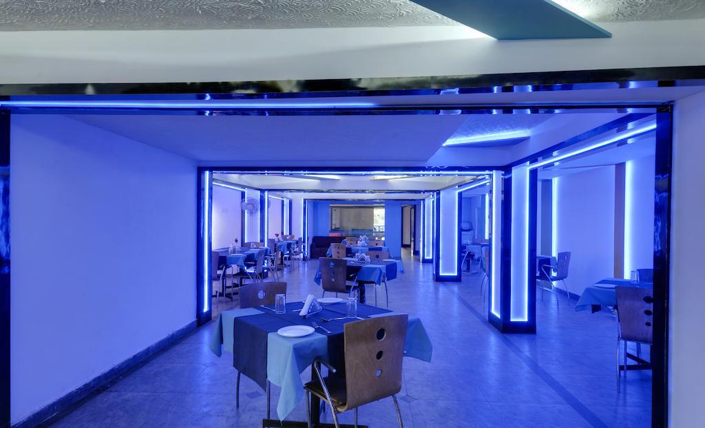 Silver Sands Beach Resort Колва Екстериор снимка